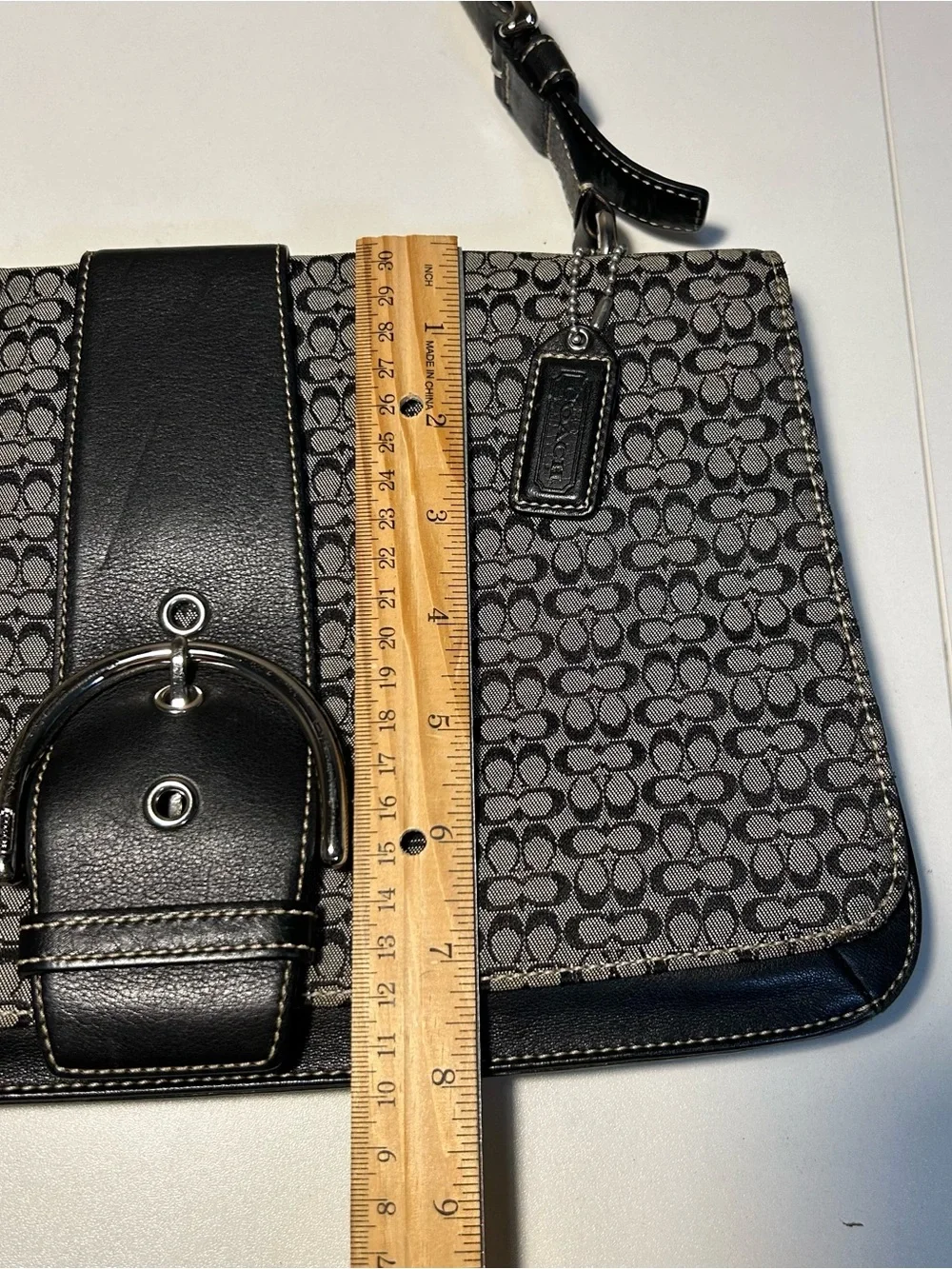 Vintage Coach Y2K Black Gray Signature Canvas Soho Shoulder Bag 7075 Buckle